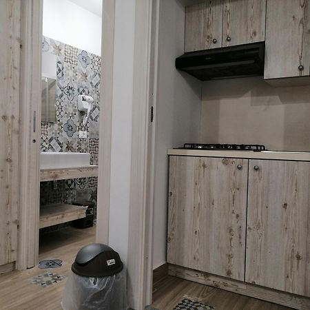 Sicily Rooms Appartamenti Carini Δωμάτιο φωτογραφία